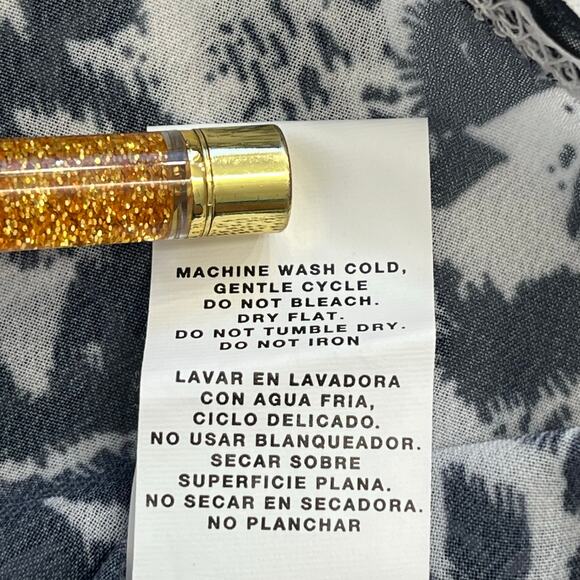 Jeans By Buffalo Short Sleeve Black Leopard Animal Print Sheer Light Blouse - Picture 5 of 9